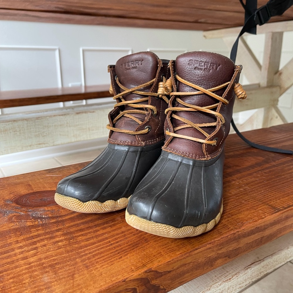Sperry Leather Duck Boot Size 7 Women’s EUC